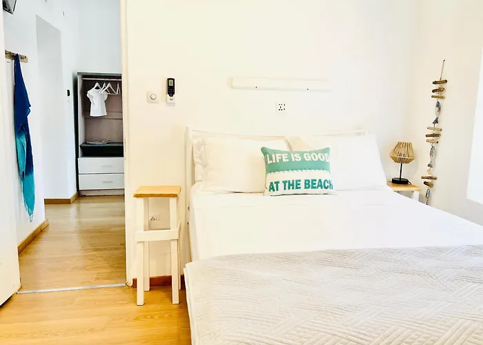 Little Troll House 1 Apartmán Chrisi Akti (Paros)